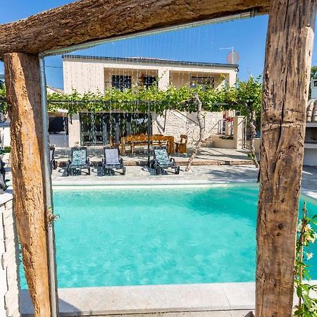 House With Pool Poli Stare Nuoni Villa Zminj Ngoại thất bức ảnh